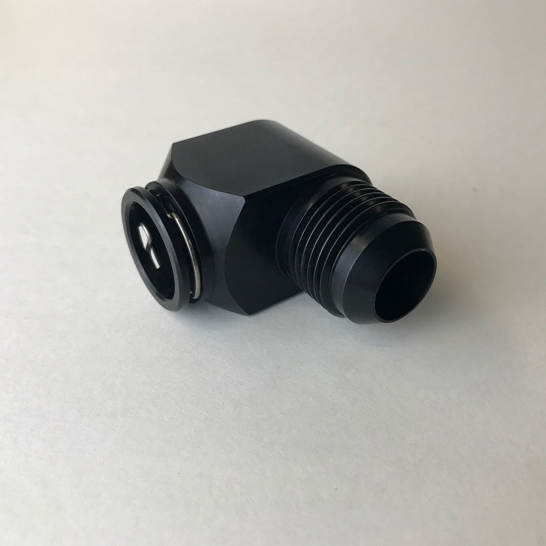 90 Degree 5/8 Female GM Quick Connect to -12AN Male Fitting